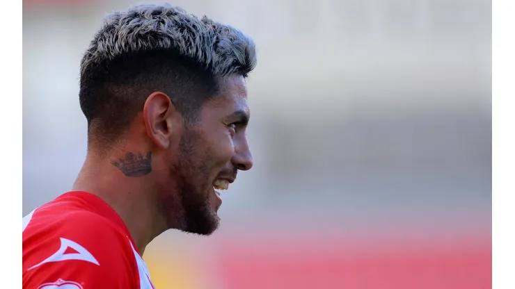 Lucas Passerini en un partido con el Necaxa