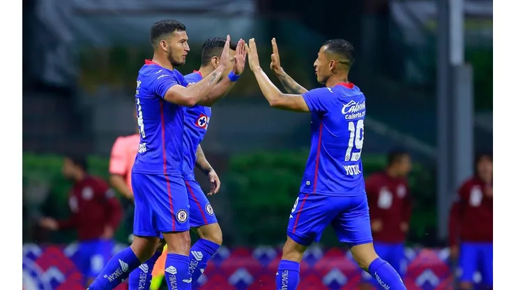 Juan Escobar anotó el 3-0 definitivo de Cruz Azul.