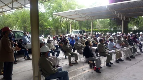 Los socios de la Cooperativa se reunieron hoy.