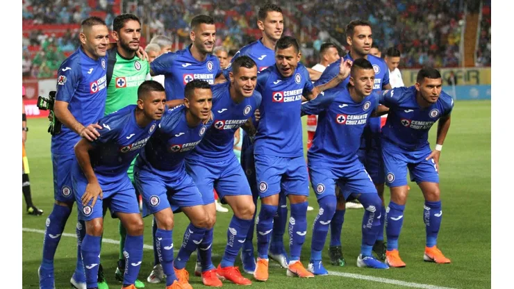 Cruz Azul debió hacer cambios obligados en su once.a