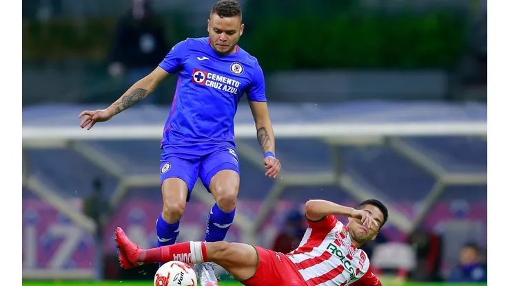 Cruz Azul se enfrenta hoy a Necaxa.