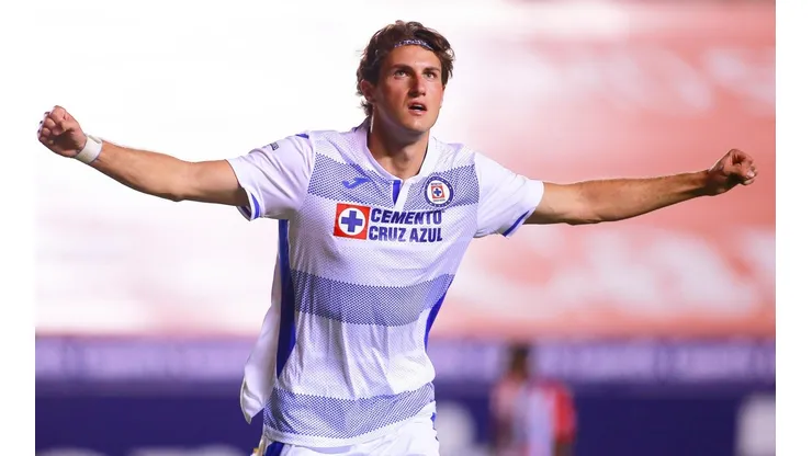 Santiago Giménez anotó un gol en Atlético de San Luis vs Cruz Azul.
