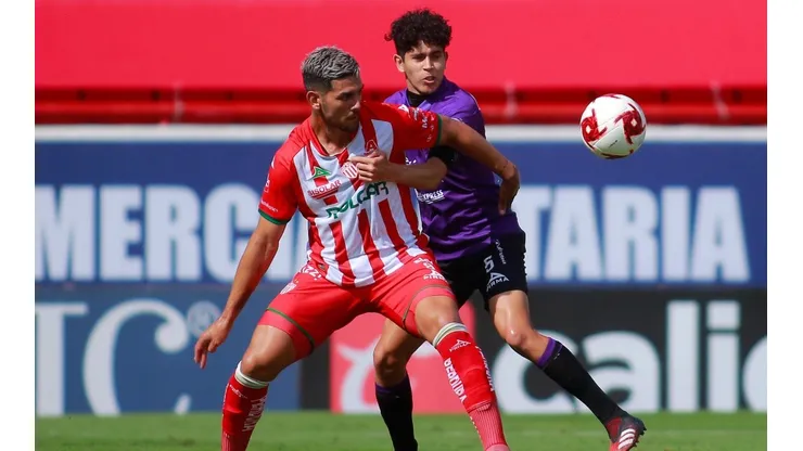 Lucas Passerini hoy juega en Necaxa.