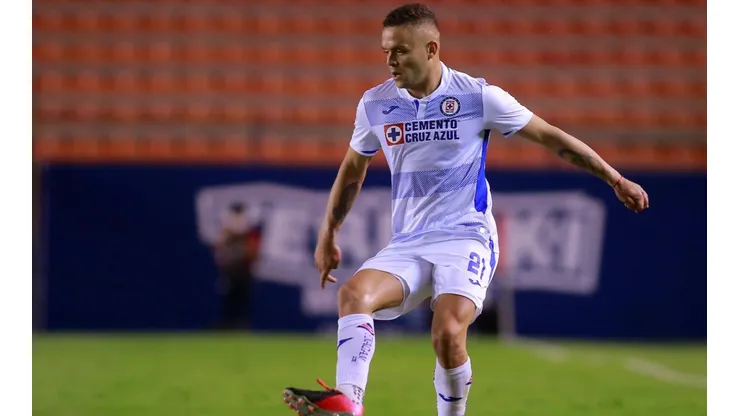 Jonathan Rodríguez anotó dos goles esta noche.