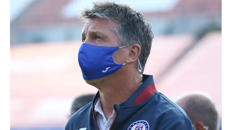 Robert Dante Siboldi en el triunfo de Cruz Azul sobre San Luis