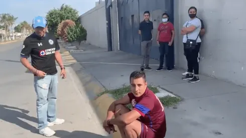 Los aficionados de Cruz Azul en el Alfonso Lastras.