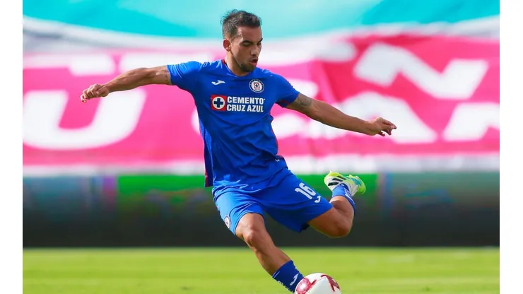 Adrián Aldrete lleva 150 partidos con Cruz Azul.