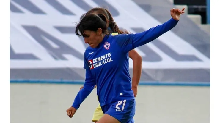 Cruz Azul Femenil cayó ante América en el debut en el Guard1anes 2020.