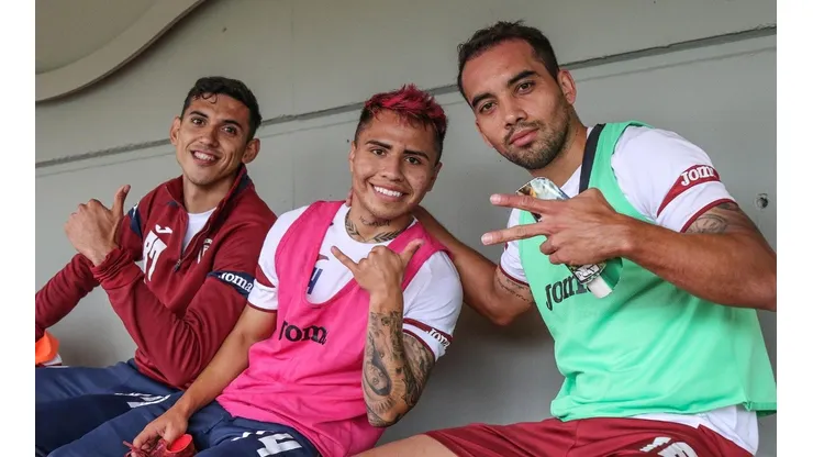 Misael Domínguez y su nuevo look en el entrenamiento