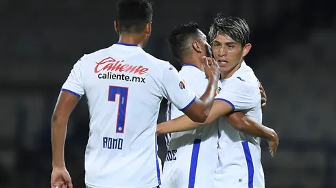 A Cruz Azul le va mejor en CU que a Pumas este Guard1anes 2020