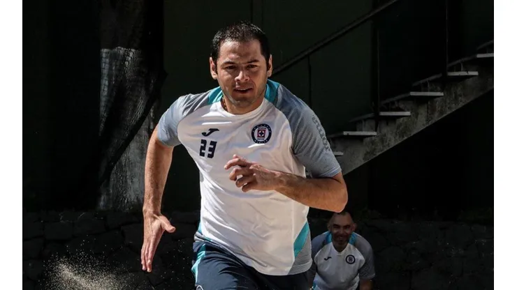Se acerca el regreso de Pablo Aguilar a las canchas con Cruz Azul