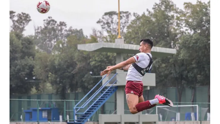 Yoshimar Yotún en un entrenamiento