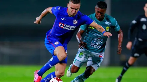 Cruz Azul dio un golpe de autoridad ante León.