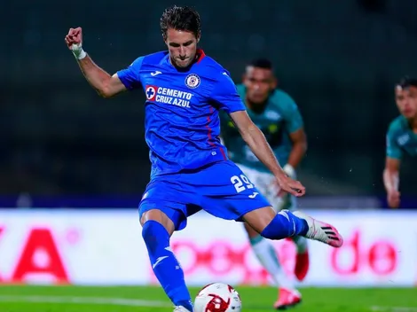 Santi quedó feliz tras anotar el gol de la victoria de Cruz Azul