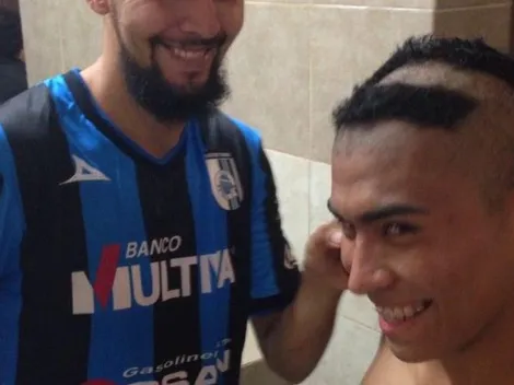 Recordando: la novatada a Orbelín Pineda por su debut en primera