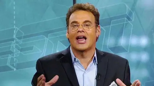 Faitelson en una conferencia