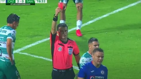 VIDEO: La expulsión de Cabecita que ya es baja para la J2