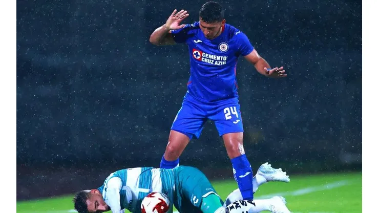 Cruz Azul mejora en su línea defensiva.