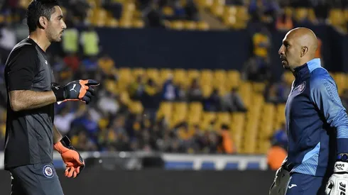 Pérez es parte del cuerpo técnico de Cruz Azul.