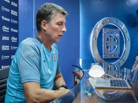 ¿Hasta cuándo renovó Robert Dante Siboldi su contrato con Cruz Azul?