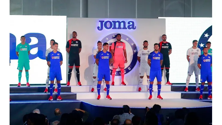 Se filtra la posible nueva playera de Cruz Azul para la temporada 20-21