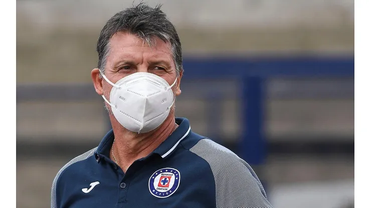 Robert Dante Siboldi en los entrenamientos
