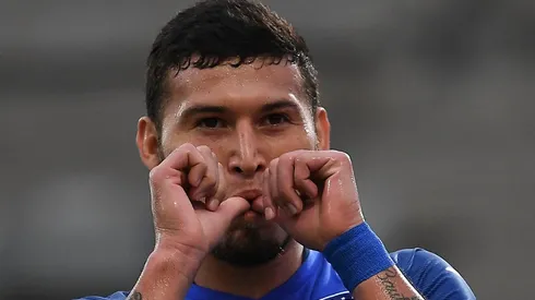 Juan Escobar celebrando el tanto de la victoria