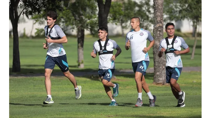 Cruz Azul debuta esta noche en el Estadio Olímpico Universitario