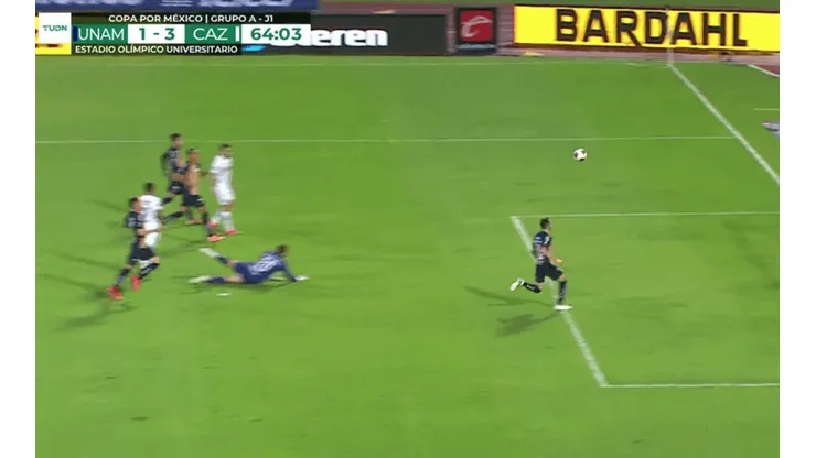 VIDEO: Elías se enciende y anota el tercer gol de Cruz Azul