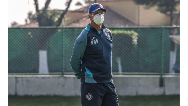 Siboldi es negativo por covid-19 y podrá dirigir en la Copa por México