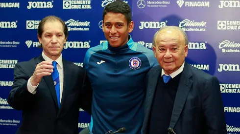 Jaime Ordiales en la presentación de Luis Romo