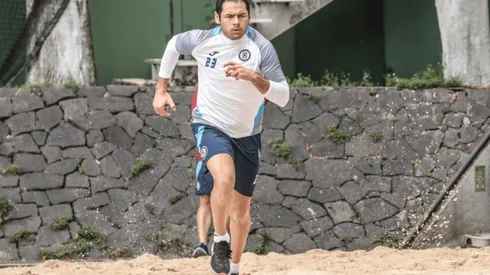 El defensor en su entrenamiento diario