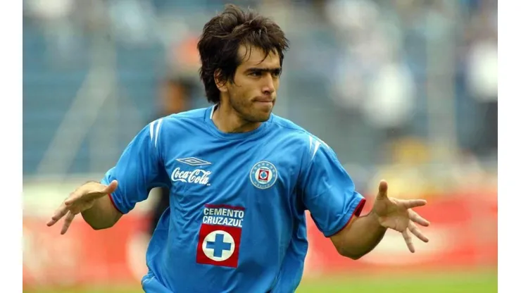 César Delgado en su etapa con Cruz Azul