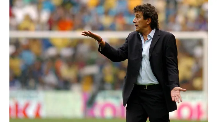 Romano defiende a Billy Álvarez: "Se le ha cargado mucho la mano"