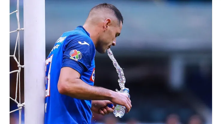 Aguilar en el partido contra el Pachuca del Clausura 2020