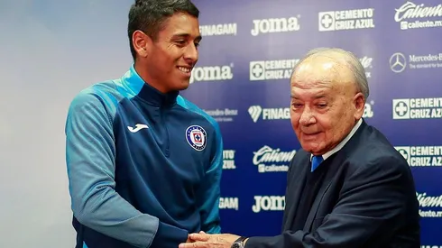 Billy Álvarez en la presentación de Rafael Romo