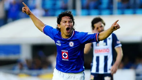 Villaluz en su etapa con Cruz Azul