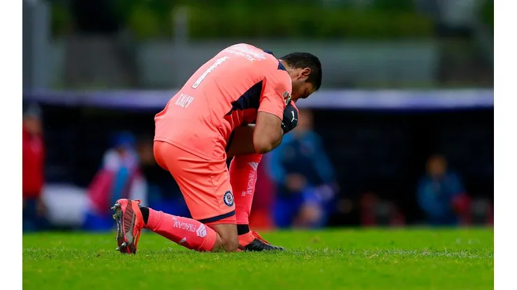 Jesús Corona en un partido del Clausura 2020