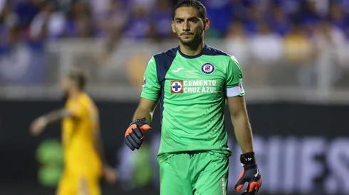 Jesús Corona en un partido del Clausura 2020 con Cruz Azul