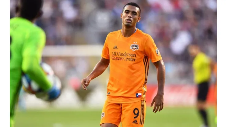 Manotas: "Siempre mostré mis deseos de jugar en Cruz Azul"