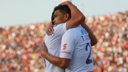 Teo Gutiérrez realiza gran donación a Rosario Central para alimentar niños