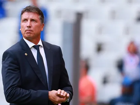 Siboldi da un 'espaldarazo' a la directiva