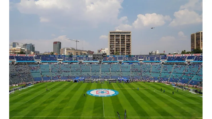 Cruz Azul gastó en abogados para Billy lo mismo que… ¡en 4 estadios!