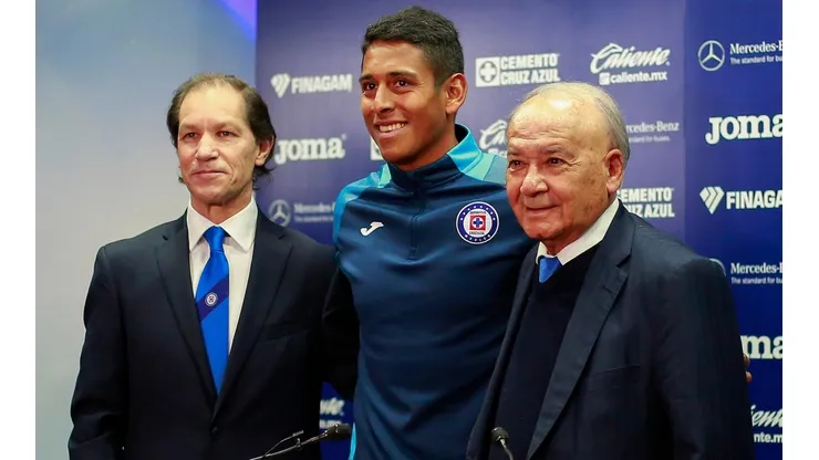 Jaime Ordiales con Guillermo Álvarez en la presentación de Luis Romo