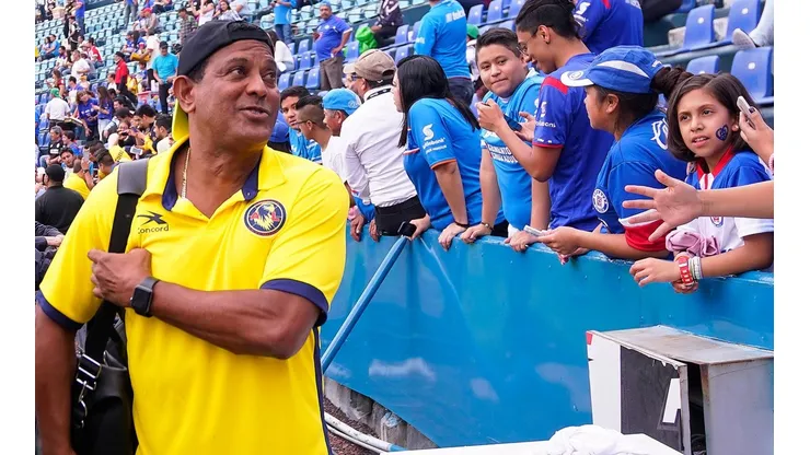 El día en que el Negro Santos pudo convertirse en jugador de Cruz Azul