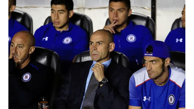 Paco Jémez en el partido entre Cruz Azul vs. Querétaro del Apertura 2017