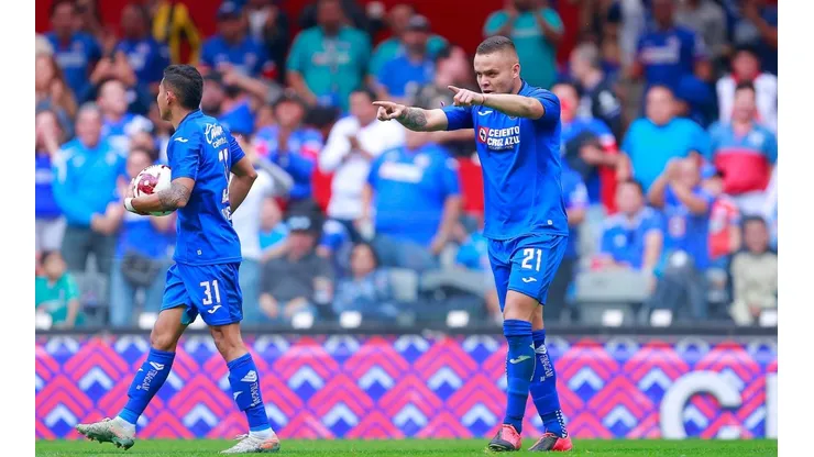 Las razones económicas por las que Cruz Azul retendrá a Cabecita