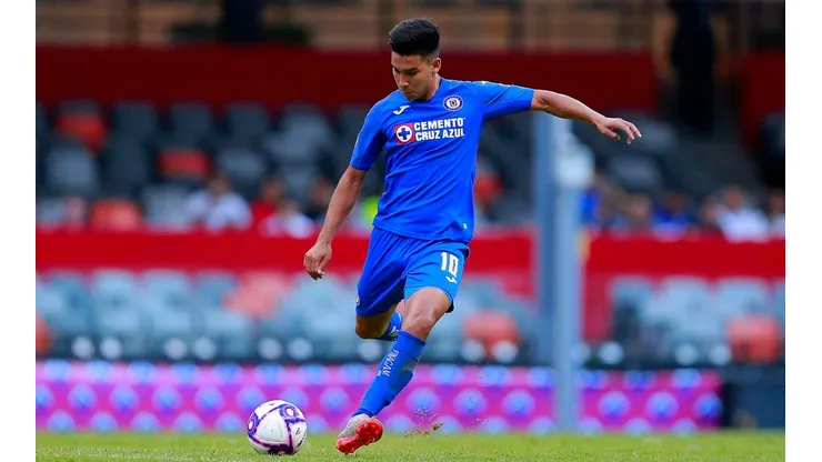 Pol Fernández en el duelo ante Morelia en el Apertura 2019