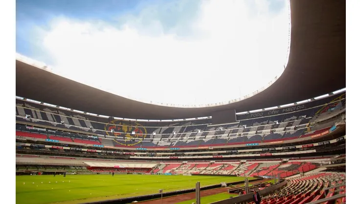Celebra Cruz Azul: Terminan de reparar la cancha del Azteca