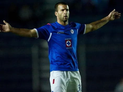 Emanuel Villa da la cara por 'Chuy' Corona